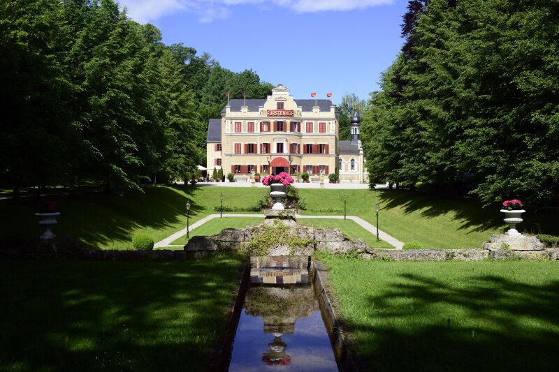 Sturm der Liebe: Heiße Dramen vom Fürstenhof jetzt in der Mediathek